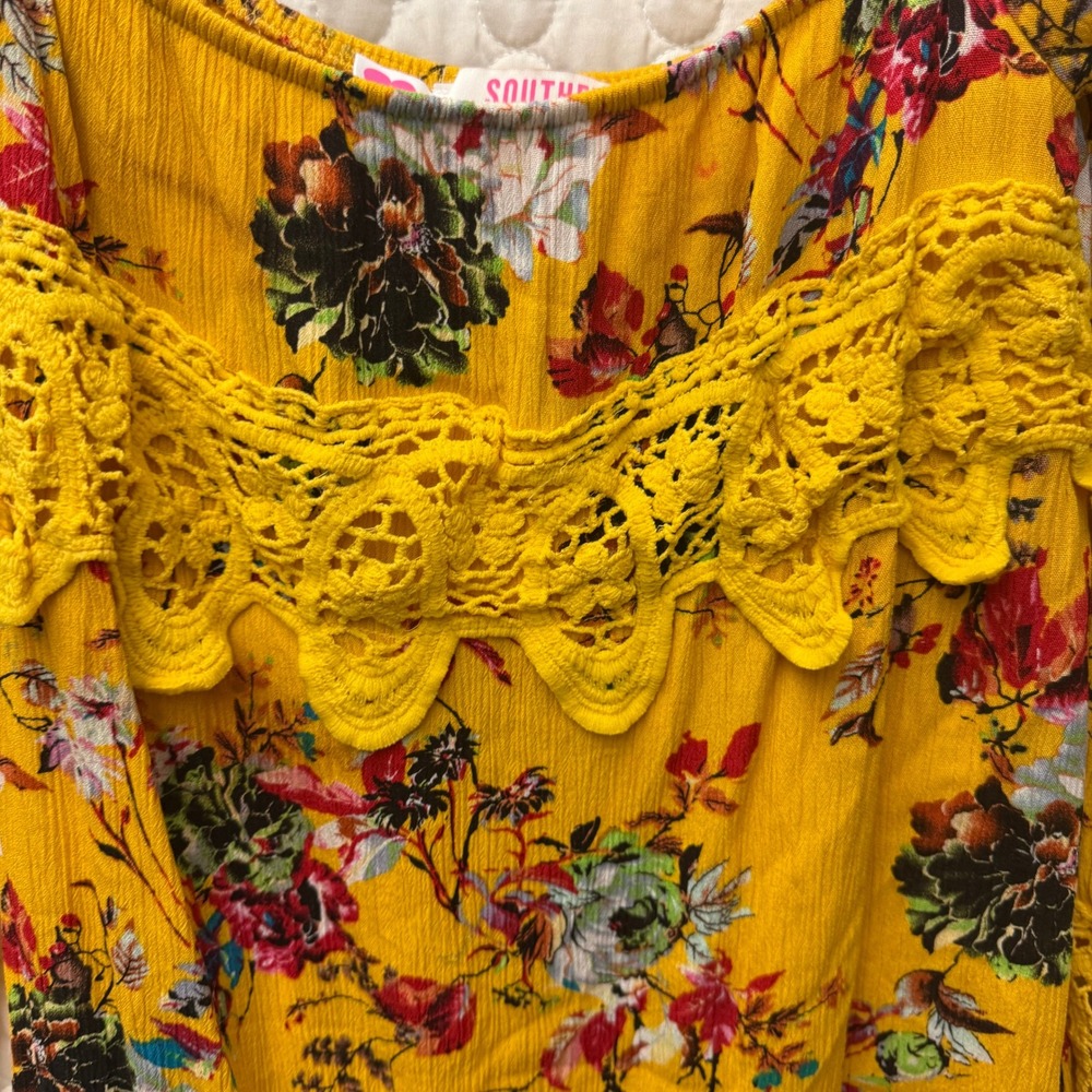 Southern Fried Chics Boho Bell Sleeve Mini Dress Size Small - Picture 6 of 8